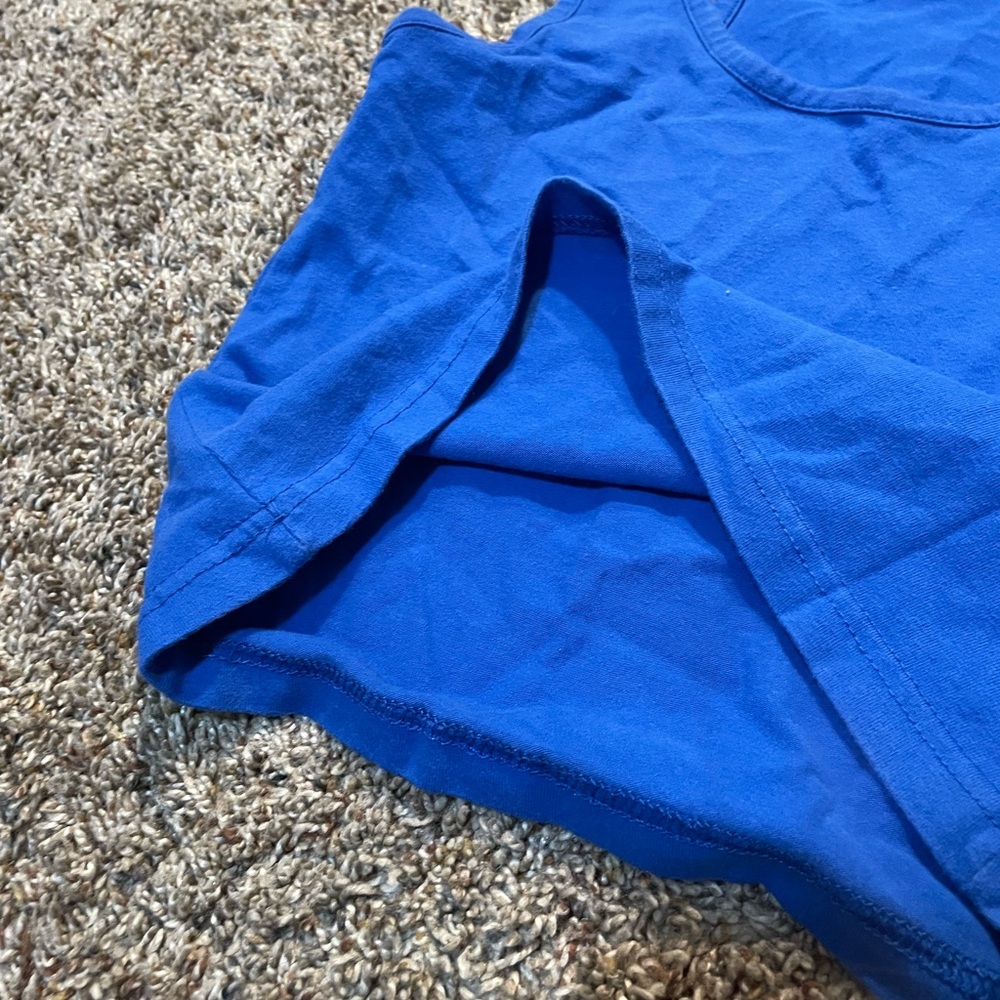 Blue tank - Picture 3 of 3